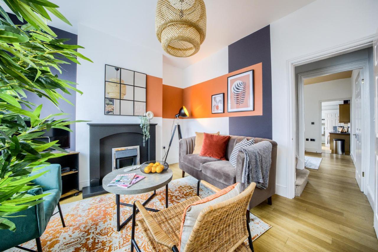Coventry Fashionable House, City Centre, Free Parking, Sleeps 4, By Empower Homes Εξωτερικό φωτογραφία